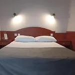 Pietrak Ξενοδοχείο 4*